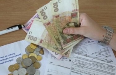 В декабре "платежки" за тепло могут быть уменьшены на 300-400 грн — премьер