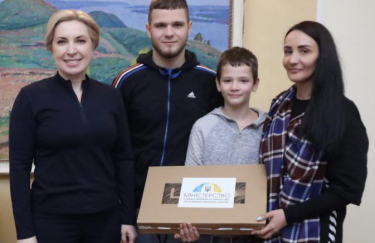 Украина вернула еще двух детей, удерживавшихся в РФ и на оккупированном Донбассе