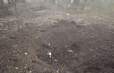 Последствия падения обломков «шахедов» в Черкасской области. Фото: t.me/cherkaskaODA Последствия падения обломков «шахедов» в Черкасской области. Фото: t.me/cherkaskaODA