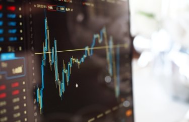 Биржа ПФТС долго не выполняла требования законодательства. Старейшая фондовая биржа продолжает работу: ПФТС сохранила лицензии после выполнения условий соглашения с НКЦБФР