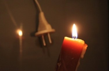 В Украине почти 400 населенных пунктов остались без света