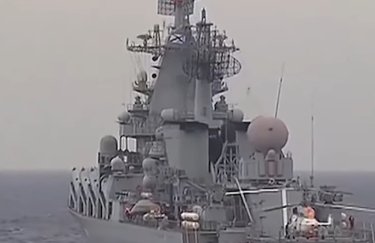 "Русский военный корабль" стал подводной собственностью Украины — Минобороны