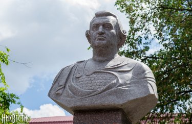 В Николаеве демонтирован памятник имперскому деятелю