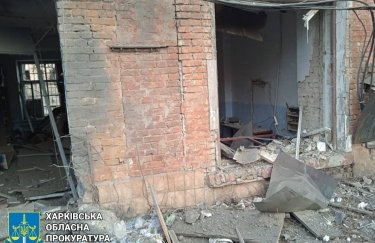Из-за ночного обстрела Харькова повреждены цеха одного из предприятий