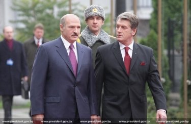 Александр Лукашенко и Виктор Ющенко 6 ноября 2009. Фото: пресс-служба Лукашенко