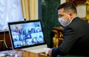 Владимир Зеленский продолжит работу на изоляции. Фото: пресс-служба президента