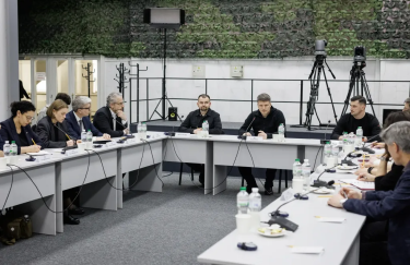 Зустріч Міноборони з Радою донорів. / Міноборони Міноборони