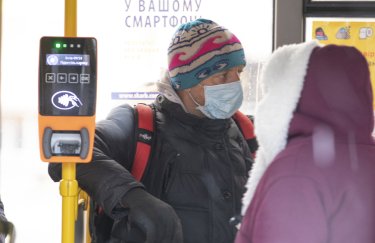 Контролерам запретили штрафовать безбилетников на период устранения неполадок. Фото: Depositphotos Cбой в транспортном сервисе Киева