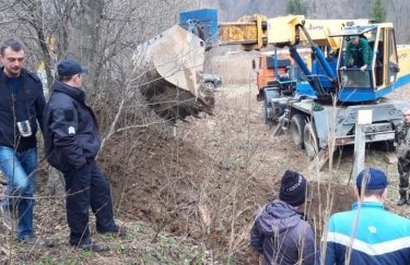 Во Львовской области ликвидировали незаконную врезку в нефтепровод (фото)