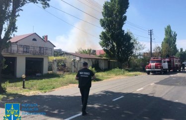 16 мая РФ нанесла удар по берегу моря в Затоке, разрушив базу отдыха. Но в пятницу ограничилась разрушением туалета. Фото: Одесская областная прокуратура "Мочить в сортире": Россия ракетным ударом по Одесской области разрушила пляжный туалет