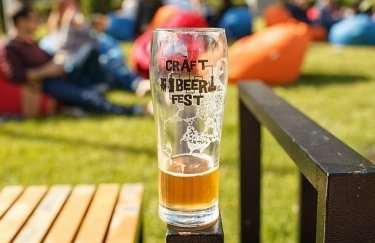 На ВДНХ проходит фестиваль крафтового пива Craft Beer Fest