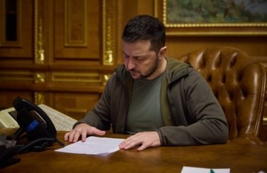 Зеленський просить Кабмін розглянути заборону громадянам РФ працювати у сфері культури в України