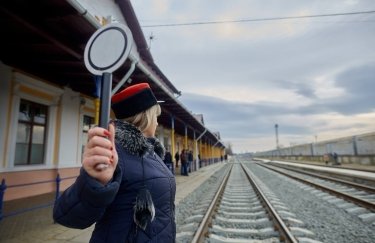 "Укрзализныця" возобновляет движение поездов через Хмельницкую область