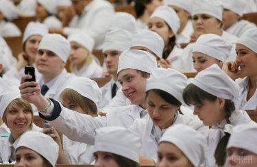 Сколько стоит медицинское образование в ведущих вузах Украины