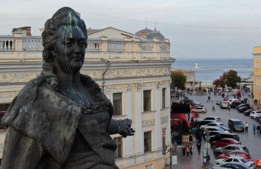 Фото: Думська пам'ятник Катерині в Одесі