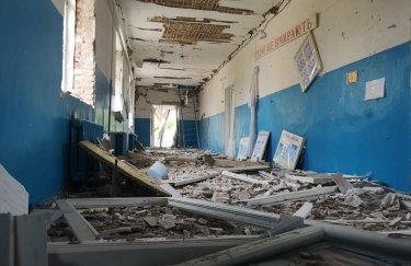 Россияне применили кассетные боеприпасы по Гродовской общине, в Торецке обстреляли школу - Донецкая ОВА