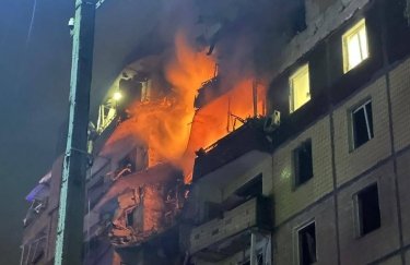 В результате ракетного удара по многоэтажке в Кривом Роге 3 человека погибли, почти 40 – ранены