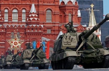 Российские военные, причастные к обстрелу Мариуполя, пройдутся на параде 9 мая в Москве