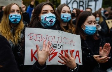 Протесты против запрета абортов в Польше. Фото: Getty Images