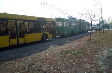 В Киеве сделали бесплатным проезд в общественном транспорте
