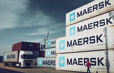 Maersk, контейнеры, груз
