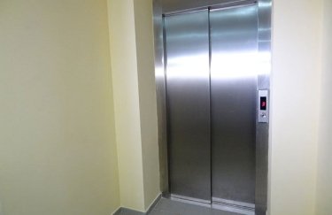 Киевлян призывают не пользоваться лифтами из-за отключения электроэнергии