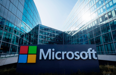 Microsoft представила гаджеты с двойным экраном и новую версию Windows (ФОТО)
