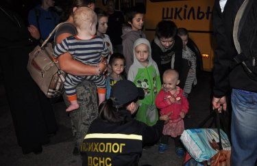 Українці з окупованих територій та зон бойових дій отримають додаткові виплати