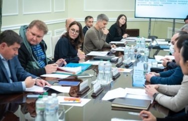 Україна призупиняє дію мита на ПВХ-сировину для виробництва віконного профілю