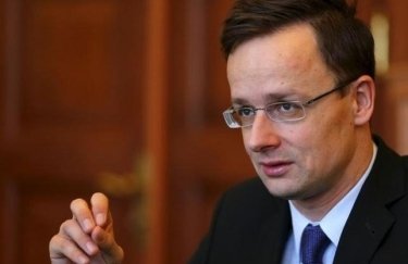 Венгрия против намерения Украины восстановить воинскую часть в Берегово
