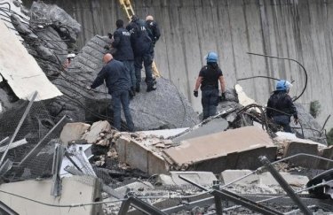 МВД Италии сообщило о 31 погибшем при обрушении моста в Генуе