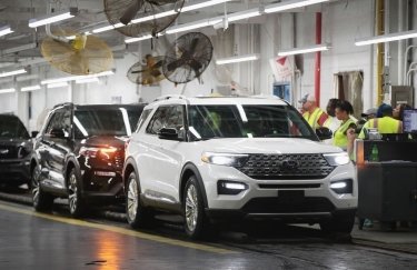 Переходять на виробництво електромобілей: компанія Ford скорочує 3000 робочих місць