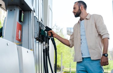 Минэкономики снизило среднюю стоимость топлива: сколько будет стоить бензин на АЗС
