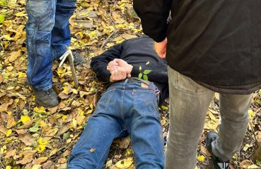 Задержание злоумышленника. Фото: СБУ Готовил взрывы на Одесской железной дороге: диверсант российского ГРУ получил пожизненное заключение