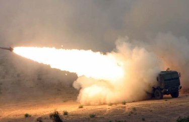 США можуть вперше надати Україні далекобійні ракети, - ЗМІ