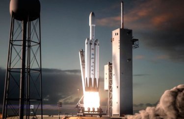 Маск анонсировал в январе 2018 года запуск ракеты Falcon Heavy