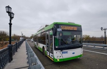 В Славянске из-за угрозы обстрелов прекратили ездить троллейбусы