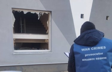 Окупанти обстріляли Харківську область: пошкоджений об'єкт промисловості та будівля ДСНС