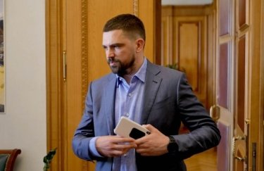 Зеленский объявил выговор двум заместителям главы Офиса президента