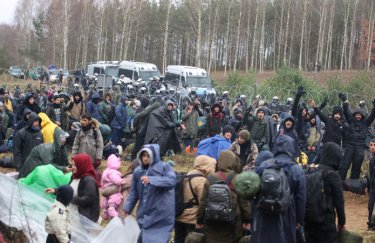 ЕСПЧ запретил Польше высылать мигрантов обратно в Беларусь