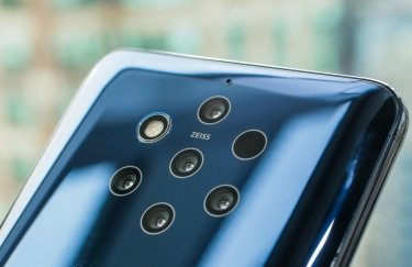 Nokia представила первый в мире смартфон с пятью камерами