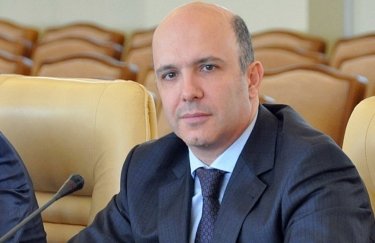 Министр экологии Роман Абрамовский подал заявление об отставке
