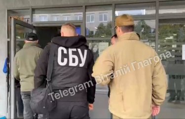 СБУ проводит обыски у мэра Ужгорода - СМИ
