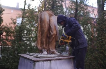 В Черновцах не осталось ни одного памятника Пушкину – все демонтировали