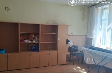 Фото: офіс омбудсмена Мерія Ужгорода порушує права ромів-переселенців - омбудсмен