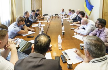 У Мінагрополітики оцінили потребу аграріїв з прифронтових територій в рукавах для зберігання врожаю