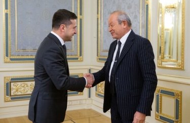 Владимир Зеленский и Нагиб Савирис. Фото: пресс-служба Президента Украины