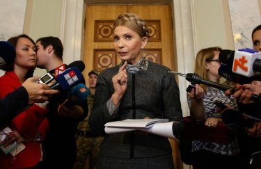 Лоббистом Тимошенко стал бывший советник Трампа — Bloomberg