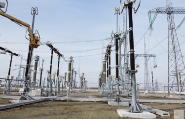 Нацкомиссия установила тарифы на электричество для бизнеса