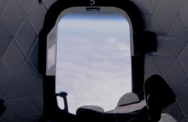 Вид на Землю из капсулы New Shepard. Фото: twitter.com/blueorigin